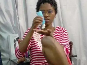 Play this HD clip named Didoelizabethh Cam porn model from camsoda