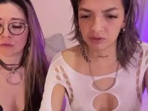 Stream uncut movie of Hanna-samantha Cam porn model from camsoda