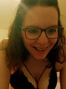 Stream the uncut movie called Labellerose89 Cam porn model from cam4