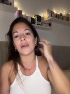 Watch the full movie called Flor_aura30 Cam porn model from cam4