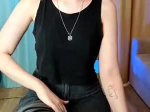 Watch this complete scene named Bellacornelia Cam porn model from chaturbate