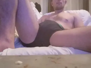 Play the uncut video called Willychaud, 25 years old, male