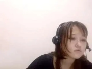 Stream complete movie of Vivanlambson Cam porn model from camsoda
