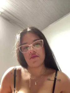 View the complete movie of Sammyhoty998 Cam porn model from cam4