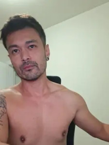 Play complete clip of Quackdonald, 30 years old, male