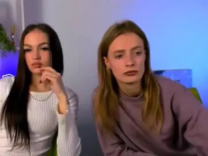 Watch the uncensored clip named Elara_mi Cam porn model from chaturbate