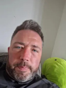 Play the hardcore movie called BoxFiller, 40 years old, male