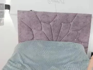 Play hardcore video named Sweet_pearl01 Cam porn model from chaturbate