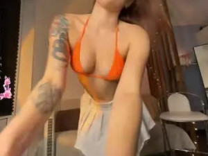 Stream the full clip of Amourheat Cam porn model from chaturbate