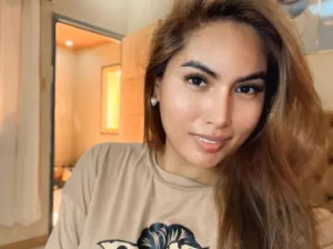 Watch this uncensored movie of AmandaBosh, 27 years old, trans