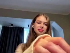Stream HD video titled Clairechen Cam porn model from camsoda