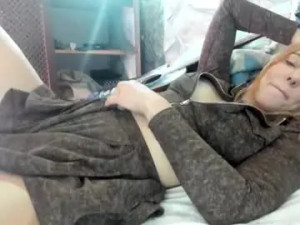 Play the HD scene of Coconutpee Cam porn model from chaturbate