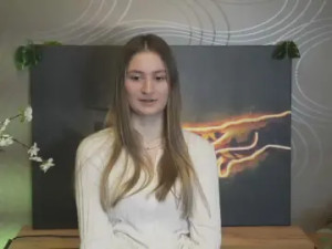 Enjoy watching this uncut movie titled SuzanUshioda Cam porn model from cam4