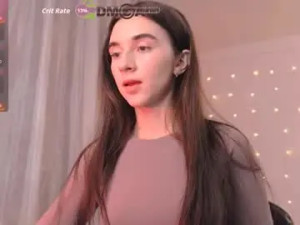 Stream this hardcore movie called Meewie Cam porn model from chaturbate