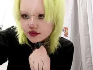 Watch the full video named Chloeolsen Cam porn model from camsoda