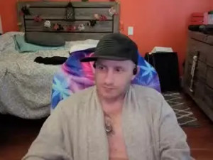 Stream HD movie called conversationalistx, 37 years old, male