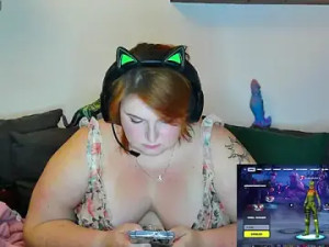 Watch the HD movie called Chrissiosaurus Cam porn model from stripchat