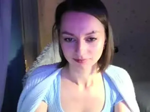 Enjoy watching hardcore scene titled Lunaa_bluee Cam porn model from chaturbate