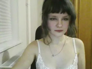 Play this HD clip titled Lunette Cam porn model from bongacams