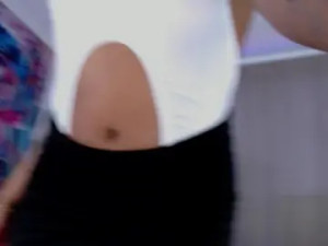 Play this full scene called Ivvy_moon Cam porn model from cam4