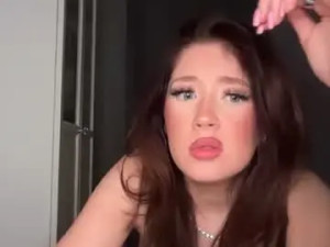 Play the complete scene of Loveechanel Cam porn model from chaturbate