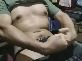 Play this HD video named martinleandres, 18 years old, male