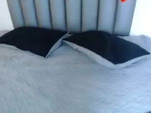 Enjoy watching the uncut video called Juliana_977 Cam porn model from chaturbate
