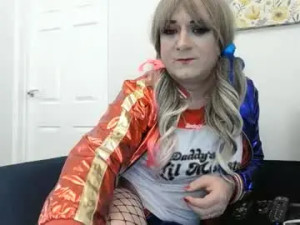 Watch this hardcore movie of sexybeckyuk, 47 years old, trans