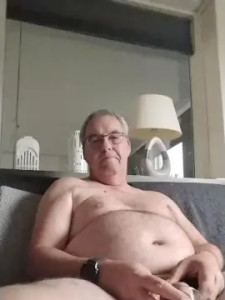 Enjoy watching the uncut movie called MatureDane58, 61 years old, male