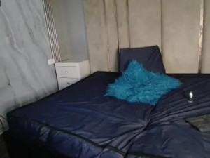 Enjoy watching the uncut clip called Trixy_olo Cam porn model from cam4