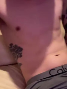 Play this uncensored video titled masterjunior4, 29 years old, male