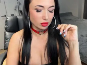 View this uncut movie of Majesticmadam Cam porn model from bongacams