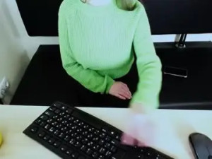 Stream the HD clip called Agnessafax_ Cam porn model from chaturbate