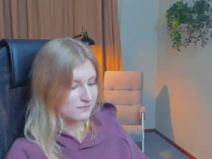 Stream the HD clip called AshleyPedri Cam porn model from cam4