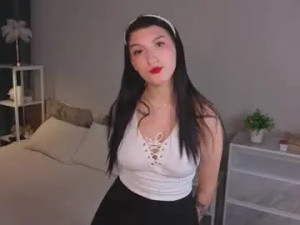 View uncensored clip titled Chantelcutty Cam porn model from chaturbate