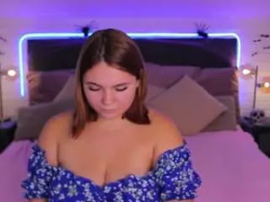 Stream the full movie named Velvet-doll Cam porn model from camsoda