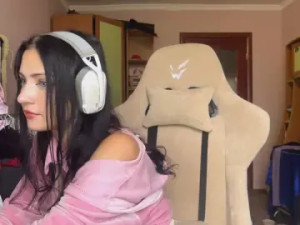 View the hardcore scene titled AdeliaGoel Cam porn model from cam4