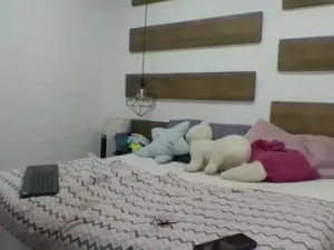 View the uncut scene named Loreine11 Cam porn model from chaturbate