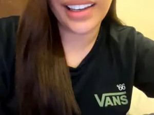 Watch the full clip of misstreslove2cum, trans