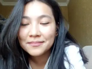 Watch this uncensored video titled Yuonneaquilar Cam porn model from chaturbate