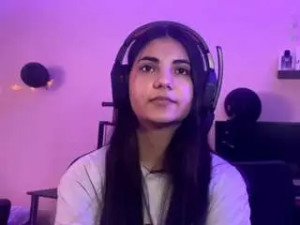 Enjoy watching uncensored clip called Zoewalker Cam porn model from camsoda