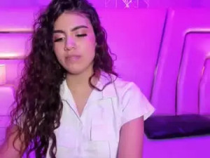 Stream this HD scene titled Antonellapowell Cam porn model from chaturbate