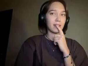 View complete movie of Alphaseppa Cam porn model from camsoda