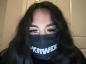 Stream this full clip named Kiiwee Cam porn model from chaturbate