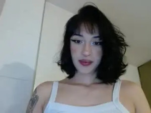 Play the HD video of Vanesaafoxx Cam porn model from chaturbate