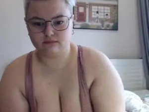 Stream the complete clip named Lilith-cutie Cam porn model from camsoda