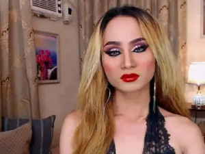 Enjoy watching this complete clip titled LunaMoree, 21 years old, brown hair trans