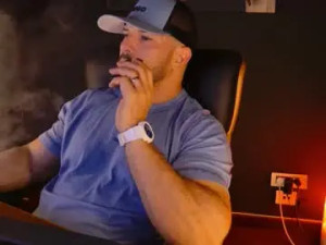 Enjoy watching HD clip of angeloeric, 38 years old, male