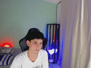 Stream this complete clip named dilan_hott_, 19 years old, male