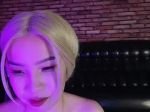 Enjoy watching this uncensored movie of Saya_lin Cam porn model from chaturbate